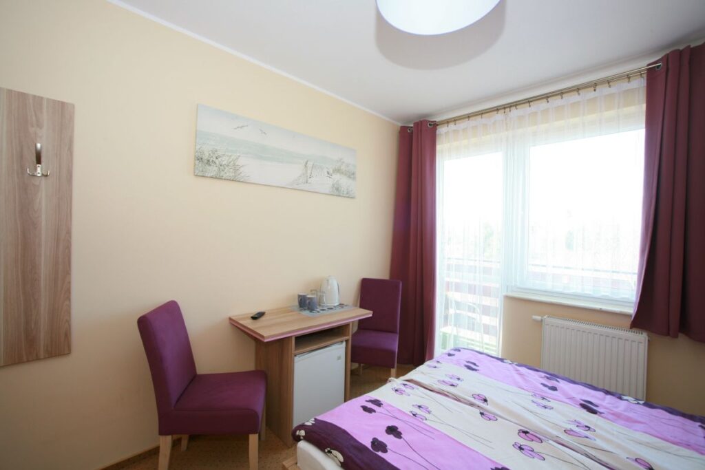 pokoje 2 osobowe 1931 1200 1200